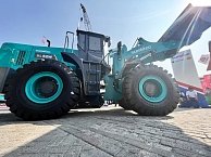 Фронтальный погрузчик Sunward SL52W