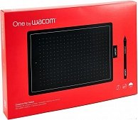 Графический планшет Wacom One by Medium Black Черный CTL-672-N
