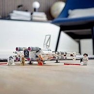 Конструктор Lego Star Wars Истребитель типа Х Люка Скайуокера / 75301
