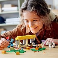Конструктор Lego Minecraft Конюшня 21171