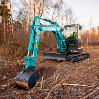 Компактный экскаватор Sunward SWE60UF