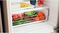 Холодильник  Indesit ITR 4160 W