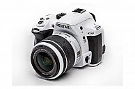 Цифровая фотокамера PENTAX K-50 lens (DA L 18-55 WR и DA L 50-200 WR) белая