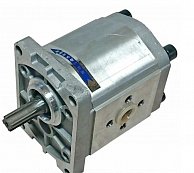 Насос гидравлический CBN-E320 левый (шлицевой привод, с площадкой, выходы под 180°)