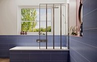 Душевая шторка Ambassador Bath Screens 100x140 со складывающимися дверями (прозрачное стекло / профиль хром) 16041111R