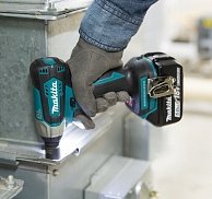 Ударный гайковерт Makita  DTW180RFE