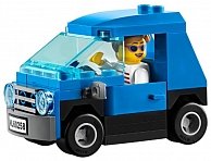 Конструктор LEGO  Тюнинг-мастерская (60258)