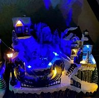 Новогоднее украшение Greenterra Рождественская деревня. Новогодняя суета / 481318