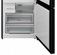 Холодильник с морозильником Korting KNFC 71928 GN черный